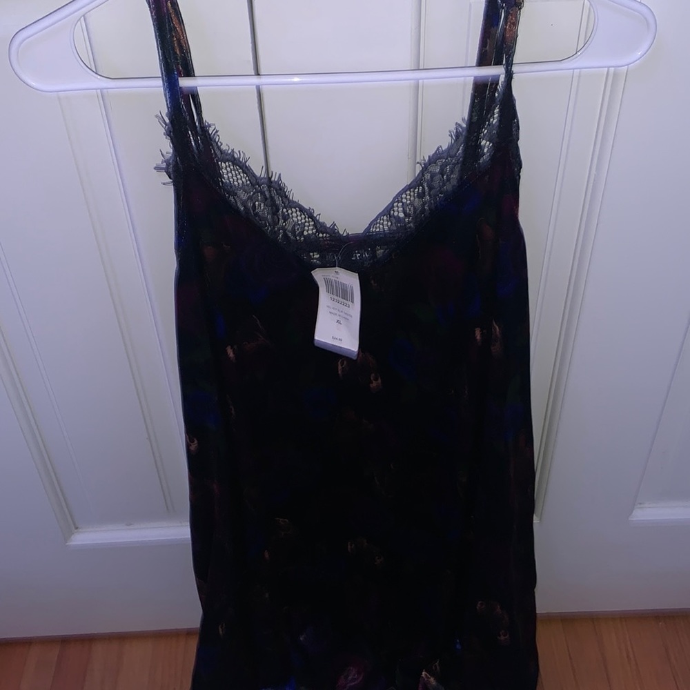 Womens Hot Topic Flower Dress